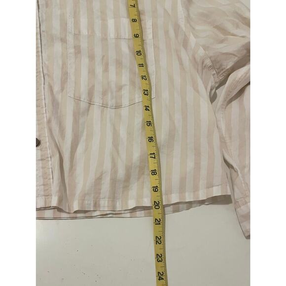 Everlane Way Short Shirt in Silky Cotton - Picture 7 of 7